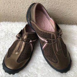NEW! Clark’s Privo Slip On Shoes Choco Bronze Sz 5